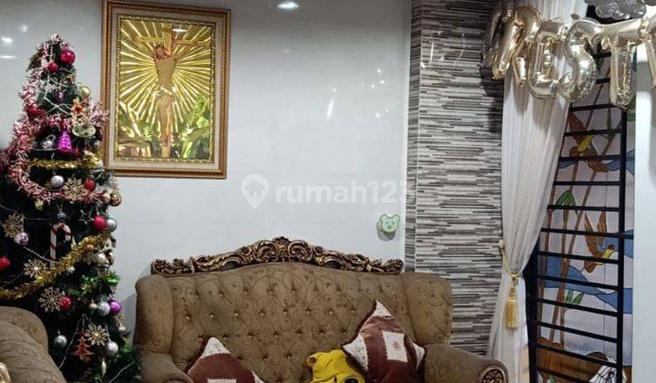 Dijual Rumah Cozy Siap Huni Ada 2 Lantai Di Taman Modern Cakung, Jakarta Timur 1