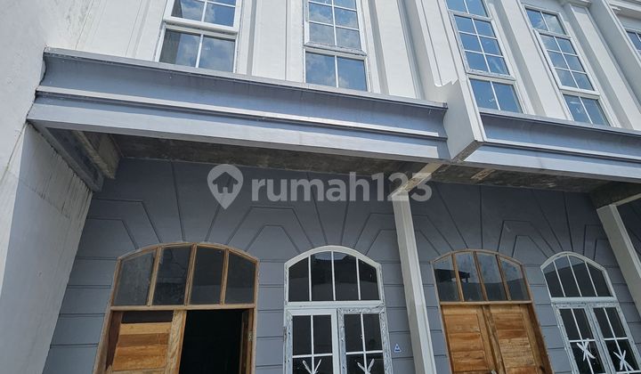 New House Townhouse Krakatau Area Jefferson Haus Complex New House Townhouse Krakatau Area Jefferson Haus Complex