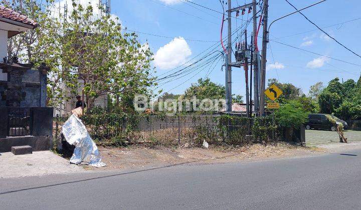 4 Are Land in Jimbaran on the Side of the Main Road 2