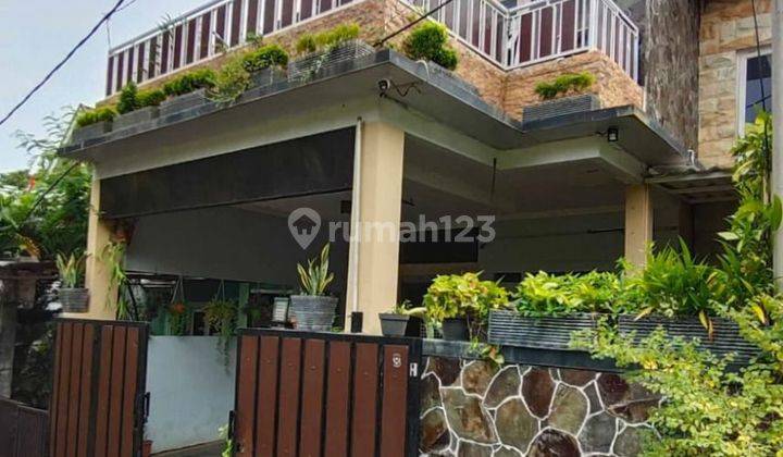 Dijual Rumah Dengan Lingkungan Yang Asri Dan Nyaman Di Bukit Golf 2