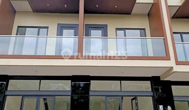 Ruko 2 Lantai Siap Pakai Dekat Stasiun Lrt 1