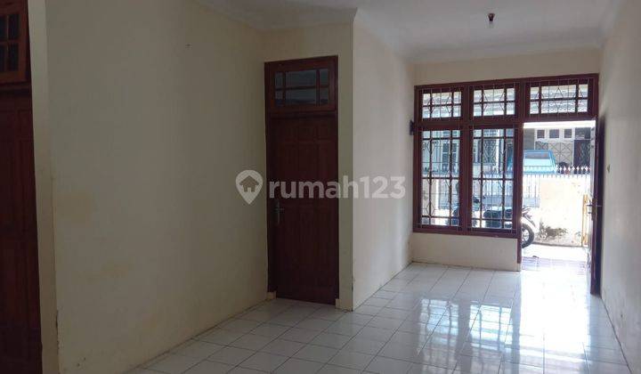 Rumah 6 Kamar Dekat Kampus Upn Veteran Yogyakarta  2