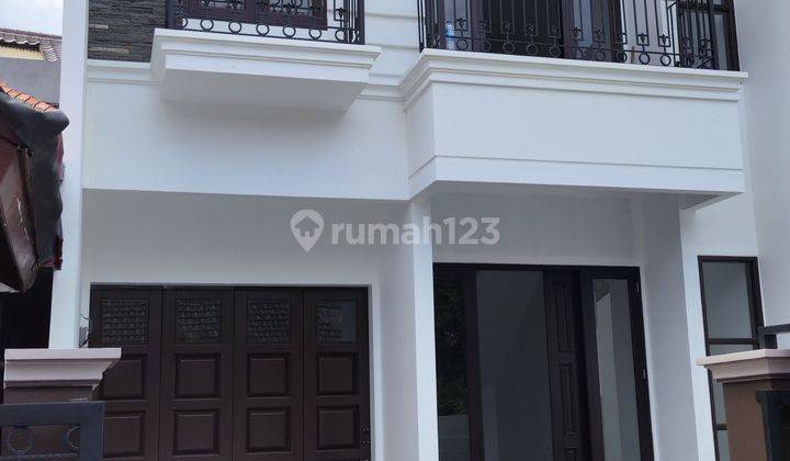 Rumah Mewah Minimalis Modern di lokasi Strategis 1