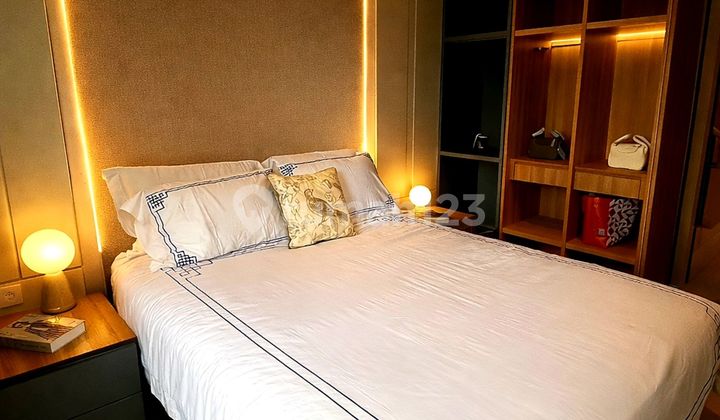 Rumah 3 Lantai + Mezzanine di Puri - Free PPN 100% 2