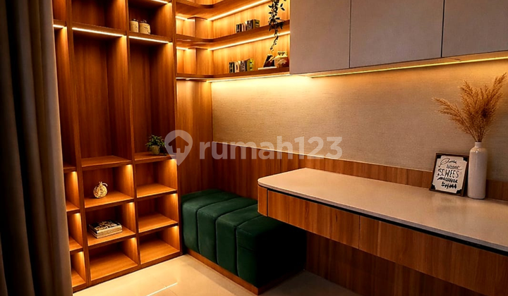 Exclusive Puri Indah House Near Business Area Free VAT