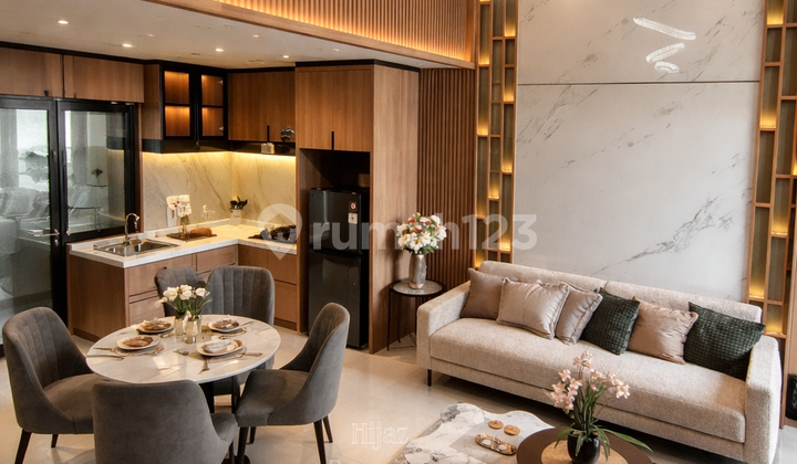 3 Lantai + Mezzanine Mulai 2,4 M (Free Ppn!)