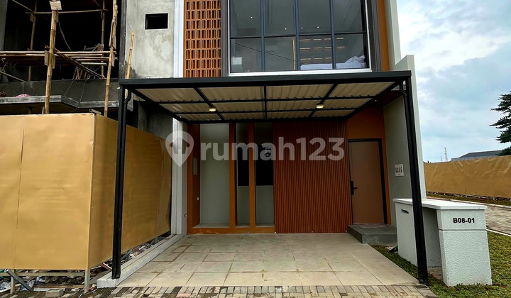Dijual Rumah 3 Lantai Mezzanine Pacific Garden Puri Akses Tol