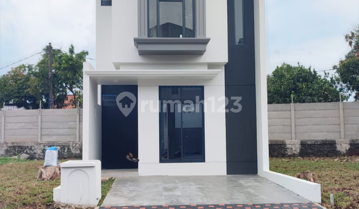 Rumah Strategis di Kawasan Matang Graha Raya Bintaro Rumah Strategis di Kawasan Matang Graha Raya Bintaro