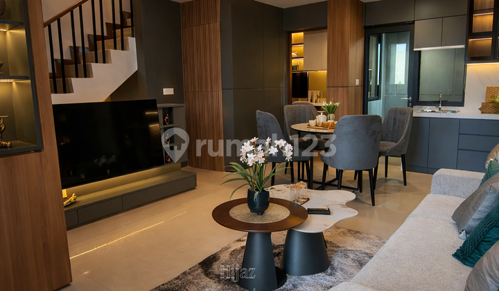 Rumah 3 Lantai di Jakarta Free PPN Dp0% Akses Tol 5 Menit Rumah 3 Lantai di Jakarta Free PPN Dp0% Akses Tol 5 Menit