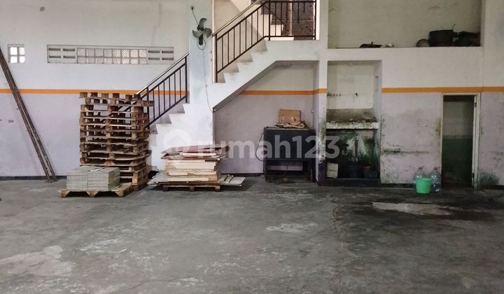 Warehouse Plus Office For Sale In The Center of Semarang City 2