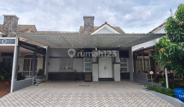 Rumah Luas Full Furnished Dengan Carport Luas Di Perumahan Elite Semarang Barat 2