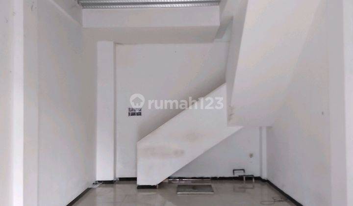 Ruko Disewakan Di Lokasi Premium Dan Strategis Di Tengah Kota Semarang. Dengan Harga Murah Dibawah 80jt Per Tahun 2