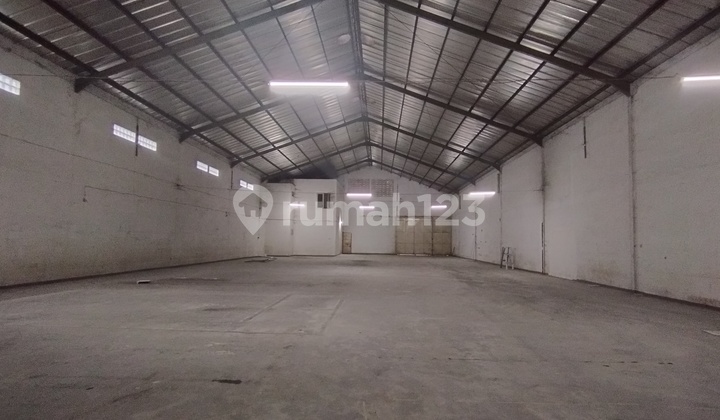 Warehouse for Rent in Kalijaga Street Area, Cirebon Warehouse for Rent in Kalijaga Street Area, Cirebon