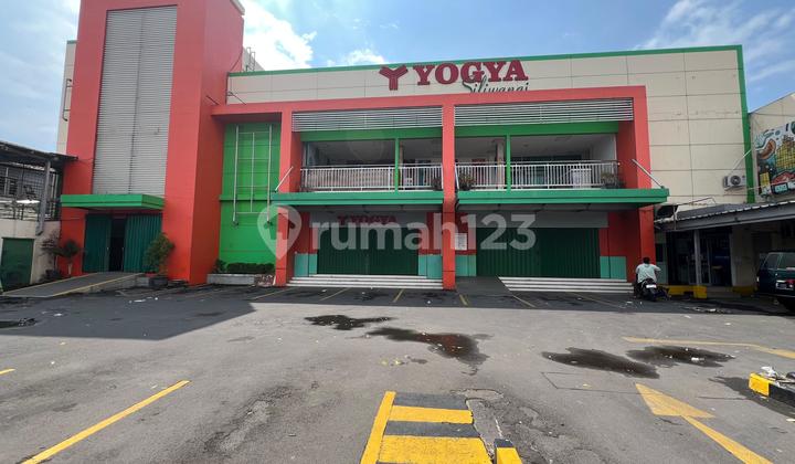 For Rent 3-Story Commercial Space on Siliwangi Street, Cirebon