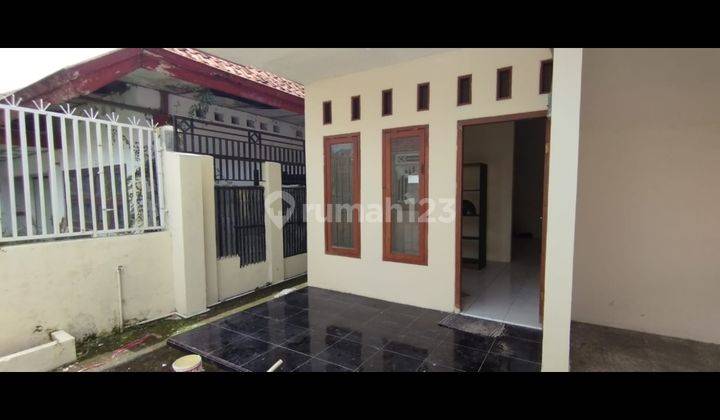 Disewakan Rumah Di Jln Pekalangan Tengah Cirebon  1