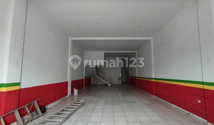 For Rent: 2-Story Shop House on Jalan Kasepuhan, Cirebon For Rent: 2-Story Shop House on Jalan Kasepuhan, Cirebon