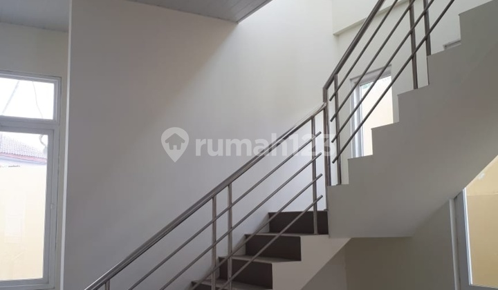 For Sale 2-Story Shop House on Evacuation Road Cirebon 2