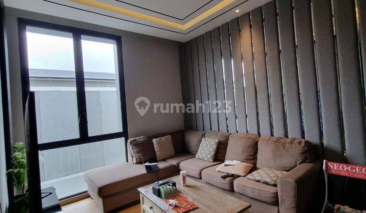 Rumah Mewah 3lt include Lift Dan Pool Di Lyndon Navapark Bsd City 9