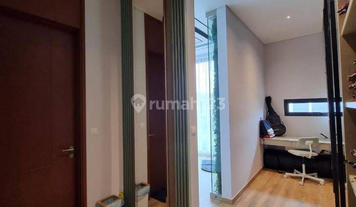 Rumah Mewah 3lt include Lift Dan Pool Di Lyndon Navapark Bsd City 7