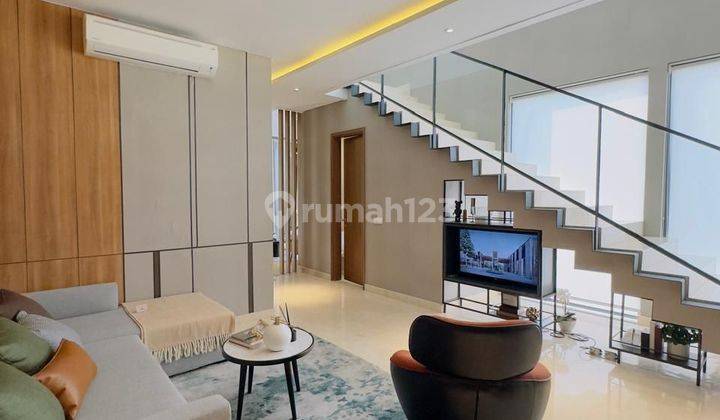 Rumah Hook Mewah Full Furnish Dgn Lift 3lt Di Enchantee Bsd City 2