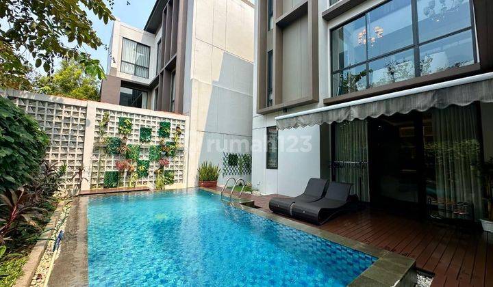 Rumah Hoek Include Private Pool Di Kazumi The Zora Bsd City 2