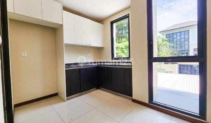 Rumah Hoek Mewah Renovasi 3lt Di Lancewood Navapark Bsd City 2