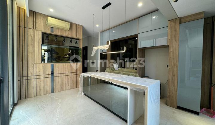 Brand New Luxurious 3-Story Furnished House in Lancewood Navapark Bsd 2