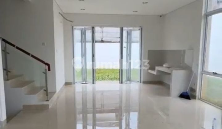 Hoek Villa 2-story House, Citra Sentul Raya River Park 2