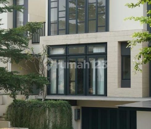 Rumah 3Lantai di Kawasan Premium Cluster Lancewood Navapark BSD Rumah 3Lantai di Kawasan Premium Cluster Lancewood Navapark BSD