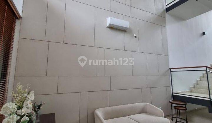 Rumah Mewah 3lt include Lift Dan Pool Di Lyndon Navapark Bsd City 28