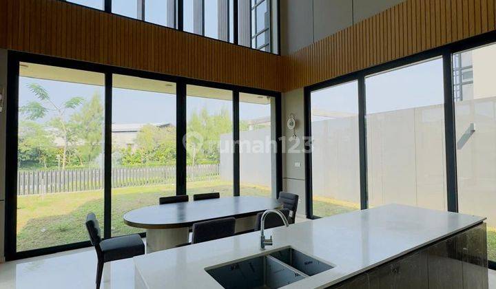 Rumah Sultan Furnish View Danau 3lt Di Lyndon Navapark Bsd 2