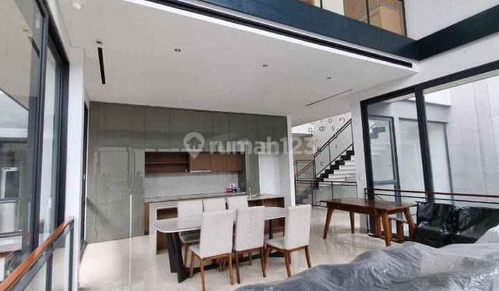 Rumah Mewah 3lt include Lift Dan Pool Di Lyndon Navapark Bsd City 16