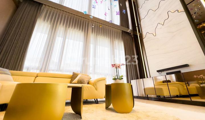 Luxury House Including Pool and Elevator in Lakewood Navapark, Bsd