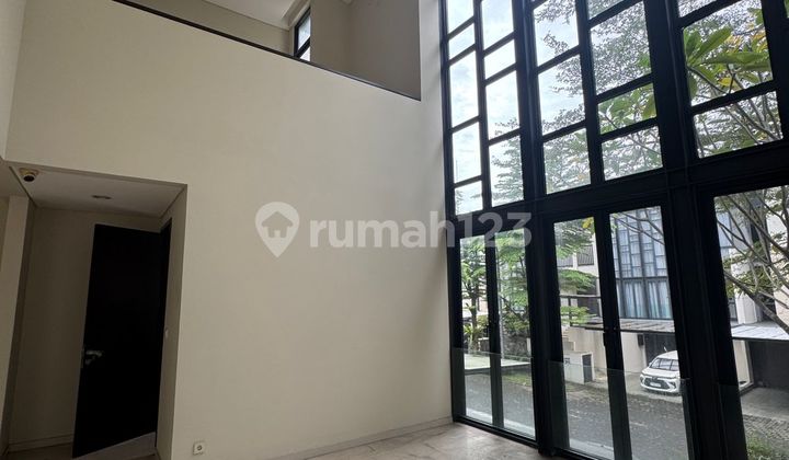 Rumah 3Lantai di Kawasan Premium Cluster Lancewood Navapark BSD 2