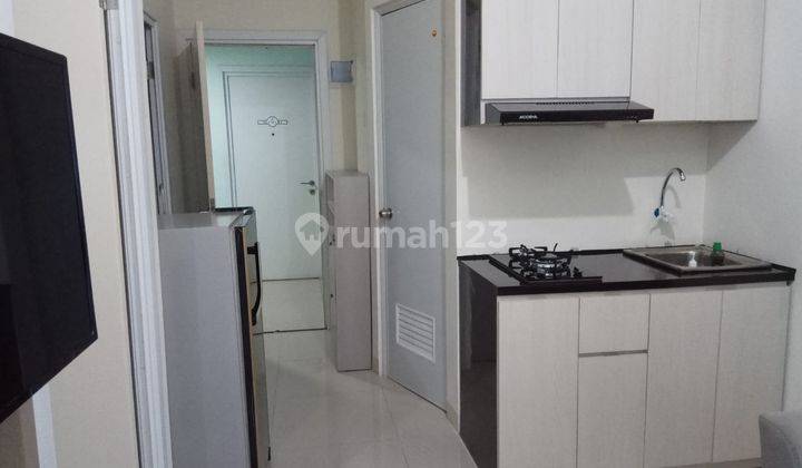 Disewakan Apartement Full Furnish di Mall Green Pramuka Square 2