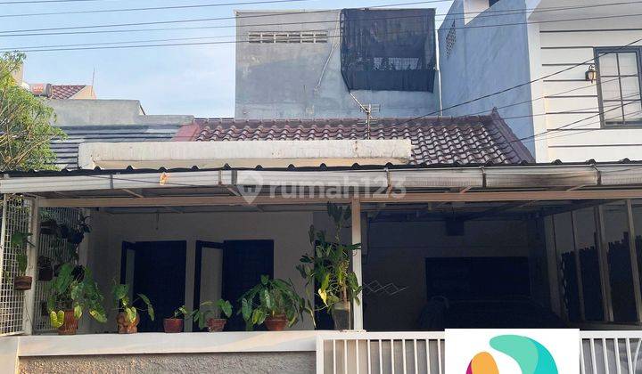 Dijual Rumah Siap Huni Semi Furnish di Cluster Cikunir Bekasi 1