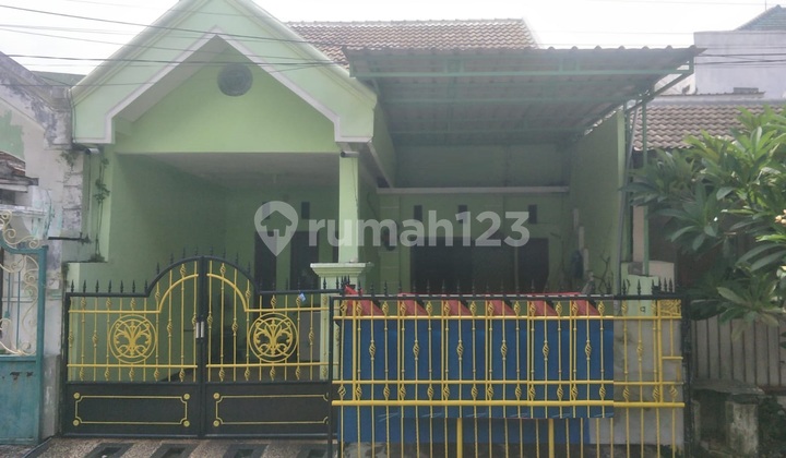 Rumah Bagus Terawat Siap Huni Strategis Puri Indah Sidoarjo Rumah Bagus Terawat Siap Huni Strategis Puri Indah Sidoarjo