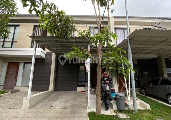 Rumah Bagus Siap Huni 2 Lantai North West Lake Citraland  1