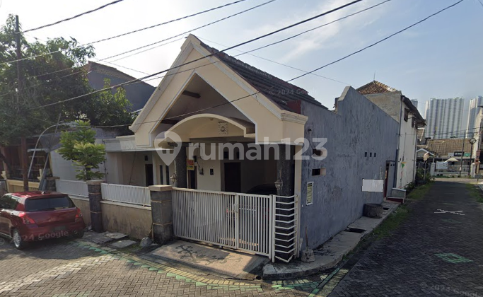 1-Storey House in Wiyung, Surabaya with Good Certificate of Ownership