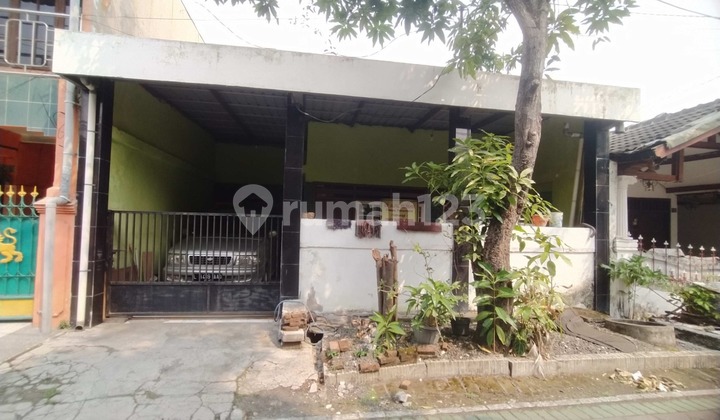 Rumah SHM 1,5 Lantai Bagus Terawat Wiyung, Surabaya