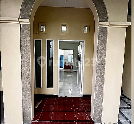 Rumah Bagus Terawat Siap Huni Strategis Puri Indah Sidoarjo 2