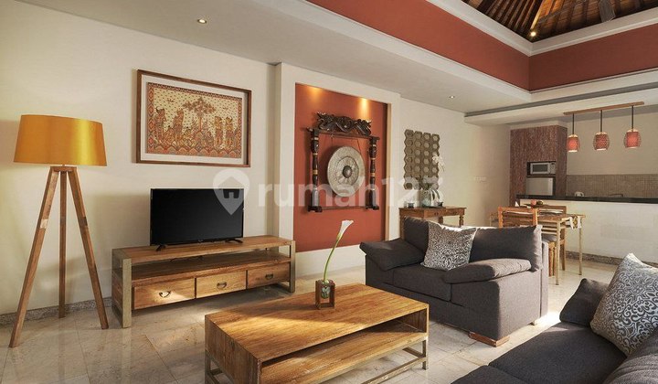 Hotel bintang Lima Executive Villa Seminyak Bali 2