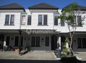Rumah Minimalis Harga Termurah Di Mansion Nine Avenue Lakarsantri 2