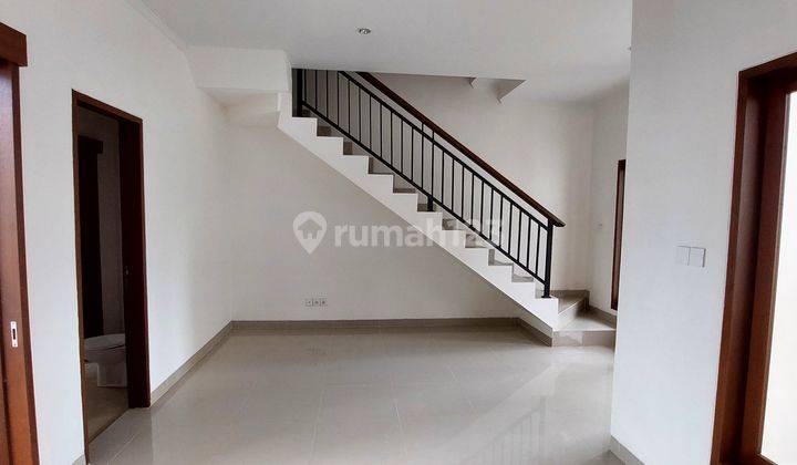 RUMAH MEWAH 2LT SIAP HUNI DI BENOA, BALI DEKAT JALAN DHARMAWANGSA 2