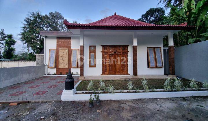 RUMAH ETNIK MODERN DI MAGELANG, DEKAT KE CANDI BOROBUDUR 1