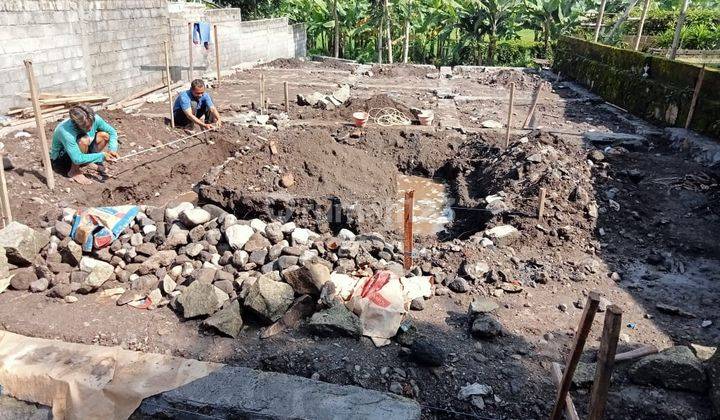 RUMAH INDEN TANAH LUAS, KONSEP VILLA DI DEKAT SMP NEGERI 2 PRAMBANAN 2