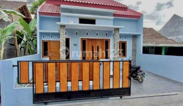 1 Unit Rumah Modern Murah di Pedesaan Godean, Sleman 1