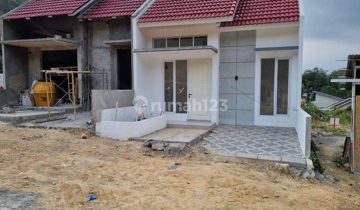 Rumah Murah Terlaris Lokasi Dekat Jl Godean Seyegan 1