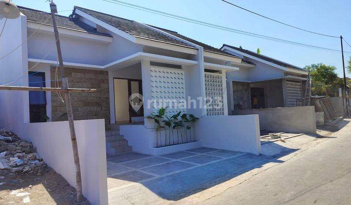 Rumah SHM Design Unik Dekat Ringroad Maguwoharjo, Sleman 1