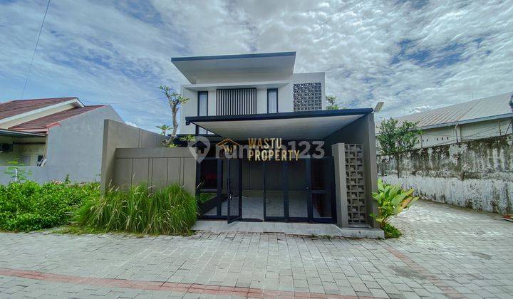 Rumah Elegan 2 Lantai Full Furnish Di Ngaglik, Sleman 1